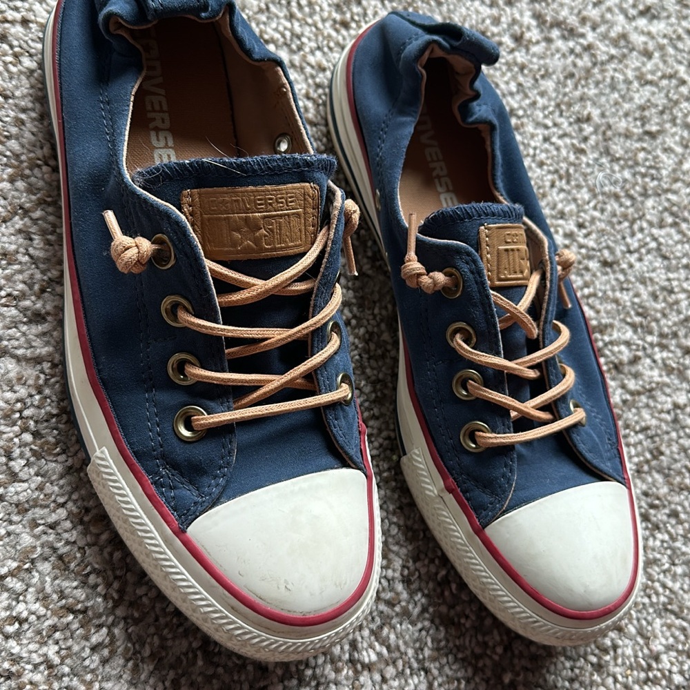 Converse Navy Sneakers with leather laces size 7
